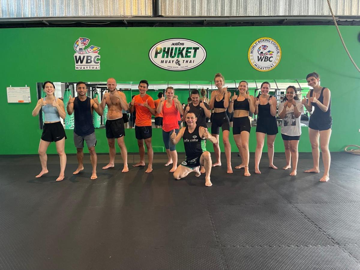 Phuket Muay Thai Hotel Rawai Beach Eksteriør bilde